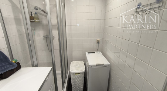 Predáme 3 izbový byt so šatníkom, komorou a balkónom, sídlisko Prednádražie, Nové Zámky