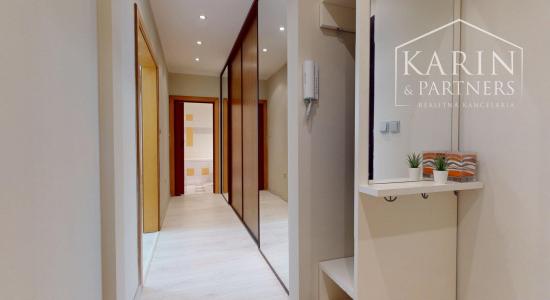 ZREKONŠTRUOVANÝ A ČIASTOČNE ZARIADENÝ 2I BYT S LODŽIOU A PIVNICOU