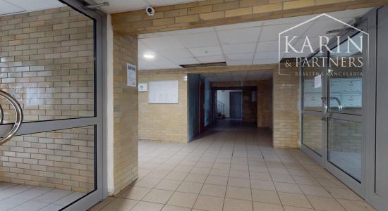 ZREKONŠTRUOVANÝ A ČIASTOČNE ZARIADENÝ 2I BYT S LODŽIOU A PIVNICOU