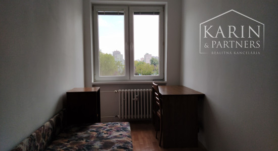 Prenájom rekonštr. 3 izb. byt 65m2 s balkónom 2m2 na Tokajíckej ul., BA II. Ružinov.