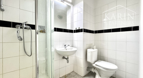 Na prenájom priestranný 2-izbový byt so zaskleným balkónom – ul. M. Nešpora, Holíč