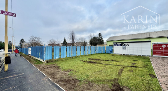 Prenájom pozemku so širokým využitím priamo pri hlavnej ceste v Holíči