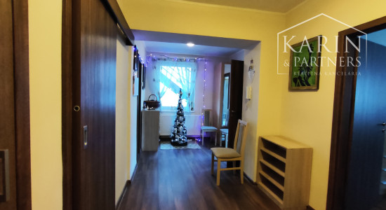 Rodinný dom 6izbový po kompl.rekonštrukcii, Nové Zámky