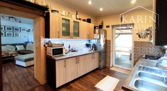 Rodinný dom 6izbový po kompl.rekonštrukcii, Nové Zámky