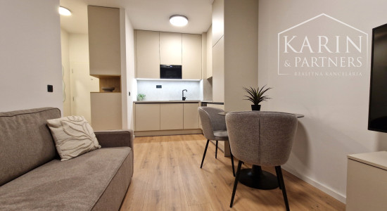 2-IZBOVÝ BYT S PARKOVANÍM  NA KRAMÁROCH