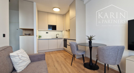 2-IZBOVÝ BYT S PARKOVANÍM  NA KRAMÁROCH