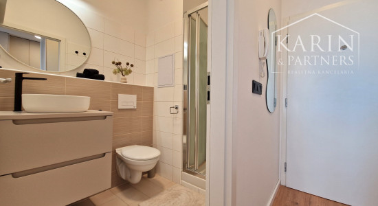 2-IZBOVÝ BYT S PARKOVANÍM  NA KRAMÁROCH