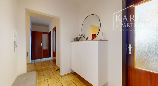 Zrekonštruovaný 3 IB - Zrkadlový háj, Petržalka