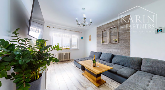 REZERVOVANÉ! Veľkorysý 4-izbový byt po rekonštrukcii na Pribinovej: Ideálny domov pre vašu rodinu