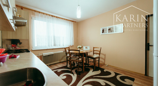 5i rodinný dom v meste Šaštín-Stráže neďaleko lesov