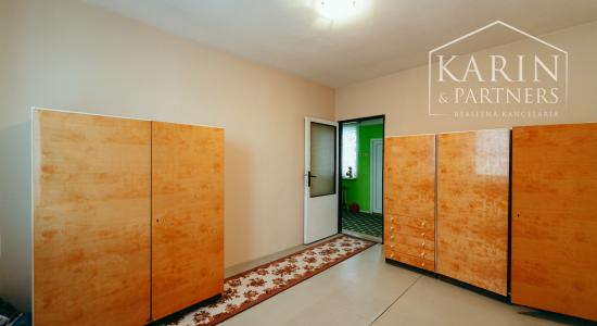 5i rodinný dom v meste Šaštín-Stráže neďaleko lesov