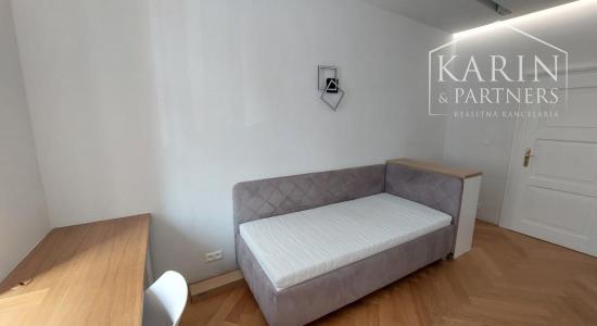 Staré Mesto - veľkometrážny reprezentatívny byt 167 m2, ul. Cintorínska