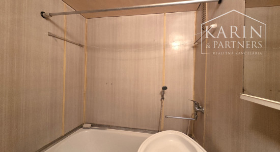 Predaj 2 izbový byt v pôvodnom stave, Sokolská ul., Senec