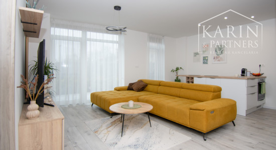 Prenájom 2 izbového bytu v Šamoríne s predzáhradkou, ul. Pažitná