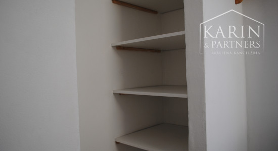 MODERNÝ – SLNEČNÝ 2 IZB. BYT V BREZNE