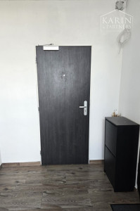 Na predaj -  garsónka s loggiou – Vilová ulica, Petržalka (Dvory)-BA V