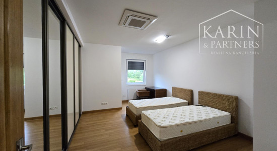 PRENÁJOM: Luxusná 5-izbová vila s výhľadom na Kamzík – Vinohrady- Nové mesto BA III