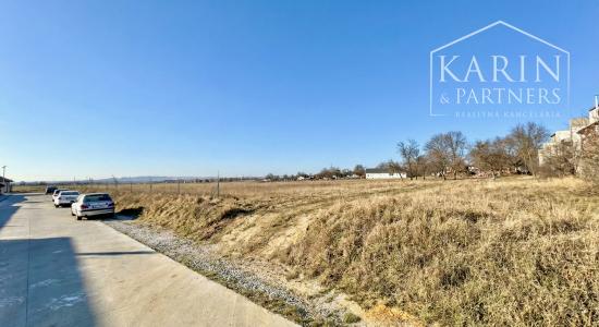 Investičná príležitosť v Hlbokom: 1695 m2 pre výstavbu RD alebo bytového domu | 3 min. od Senice