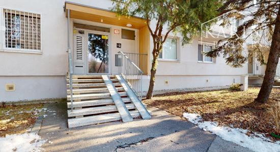 3-IZBOVÝ BYT PRI OC RETRO, RUMANČEKOVA ULICA