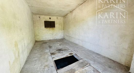 NA PREDAJ GARÁŽ – HOLÍČ, ULICA PRI ŠTADIÓNE