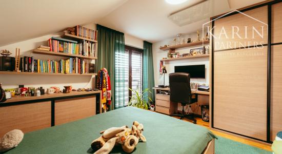 5i Rodinný dom v Senici – pohodlie, priestor a krbová atmosféra na ulici M. Braxatorisa