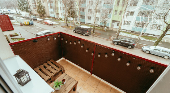 PRENÁJOM LUXUSNÉHO 2-IZBOVÉHO BYTU V SKALICI