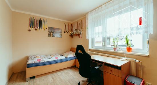 PREDAJ: 5-IZBOVÝ RODINNÝ DOM V SKALICI