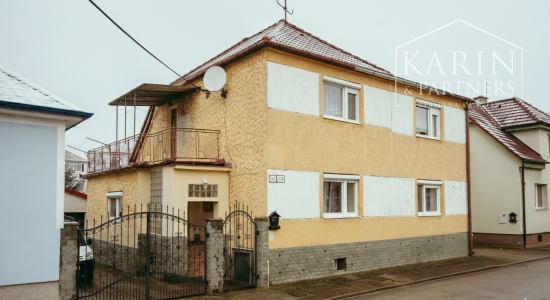 PREDAJ: 5-IZBOVÝ RODINNÝ DOM V SKALICI