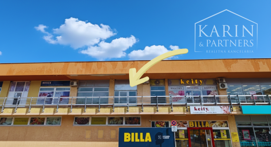 OBCHODNO-SKLADOVÝ PRIESTOR 80 M2 S RAMPOU A VÝŤAHOM