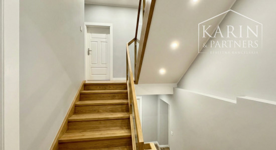 Priestranný 4-izbový rodinný dom, Petrova Ves