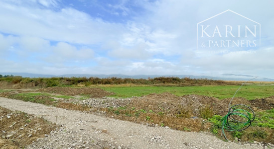 Stavebný pozemok 559 m² v obci Dlhá – projekt domu v cene