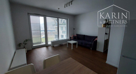 Zariadený 2 izbový byt s parkovaním v garáži a skladom - rezidenčný komplex Čerešne