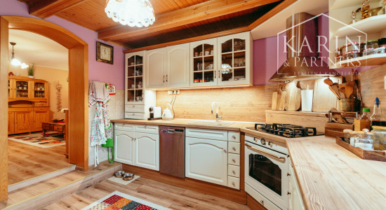 Štýlový 4 izbový rodinný dom kúsok od borovicových lesov