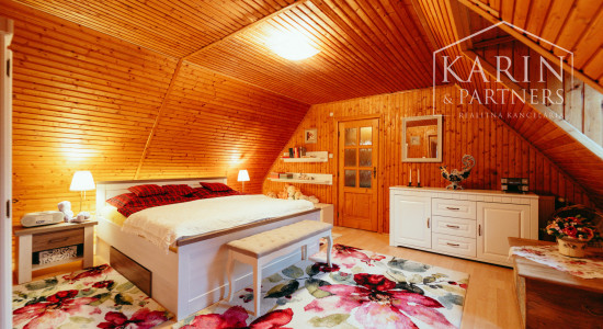 Štýlový 4 izbový rodinný dom kúsok od borovicových lesov