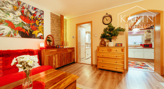 Štýlový 4 izbový rodinný dom kúsok od borovicových lesov