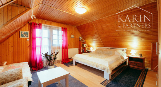 Štýlový 4 izbový rodinný dom kúsok od borovicových lesov