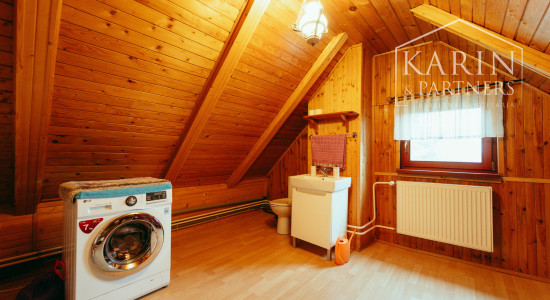 Štýlový 4 izbový rodinný dom kúsok od borovicových lesov