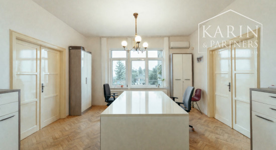 Veľkomtrážna vila pod Slavínom na prenájom