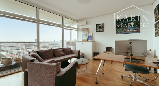 Veľkomtrážna vila pod Slavínom na prenájom