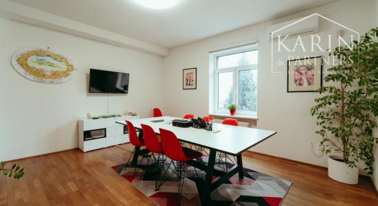 Veľkomtrážna vila pod Slavínom na prenájom