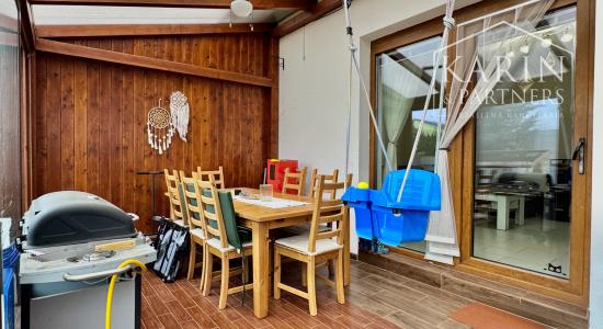 Váš nový domov bez starostí: Krásny poschodový dom z roku 2011 v obľúbenej lokalite Krivé Kúty