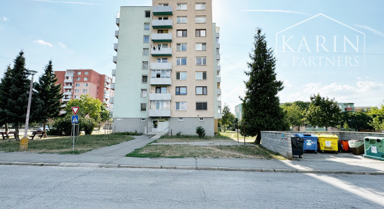 Dostupná garzónka s nízkymi nákladmi v žiadanej lokalite, L. Svobodu