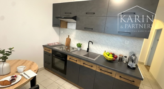 Prenájom – 3 izbový byt s loggiou na Ostredkovej. Ul. Ružinov BA II