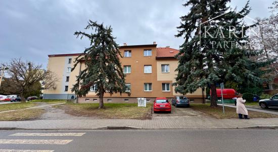 PRENÁJOM LUXUSNÉHO 1-IZBOVÉHO BYTU V HOLÍČI