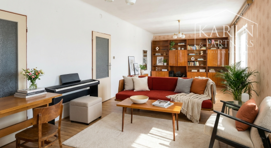 Rodinný dom 5izb., Kolta, vhodný na kompletnú rekonštrukciu