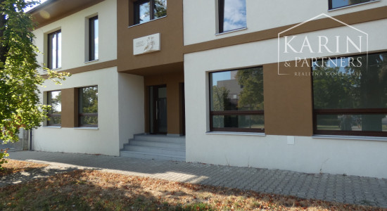 Na prenájom priestory v novostavbe, Holíč ul. Námestie sv. Martina