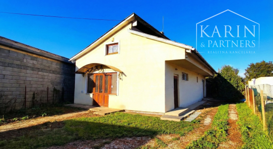 Exkluzívne: Rodinný dom Vinodol, 4-izbový, / Nitra 15km /