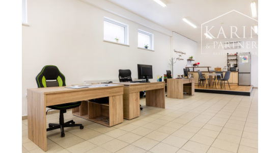 SKLADOVÉ PRIESTORY+ NÁKLADNÁ  PLOŠINA