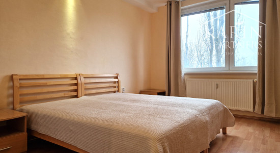 PRIESTRANNÝ 2-IZBOVÝ BYT V RUŽINOVE – UL. ANDREJA MRÁZA