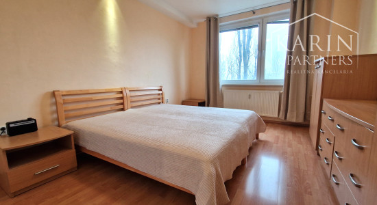 PRIESTRANNÝ 2-IZBOVÝ BYT V RUŽINOVE – UL. ANDREJA MRÁZA